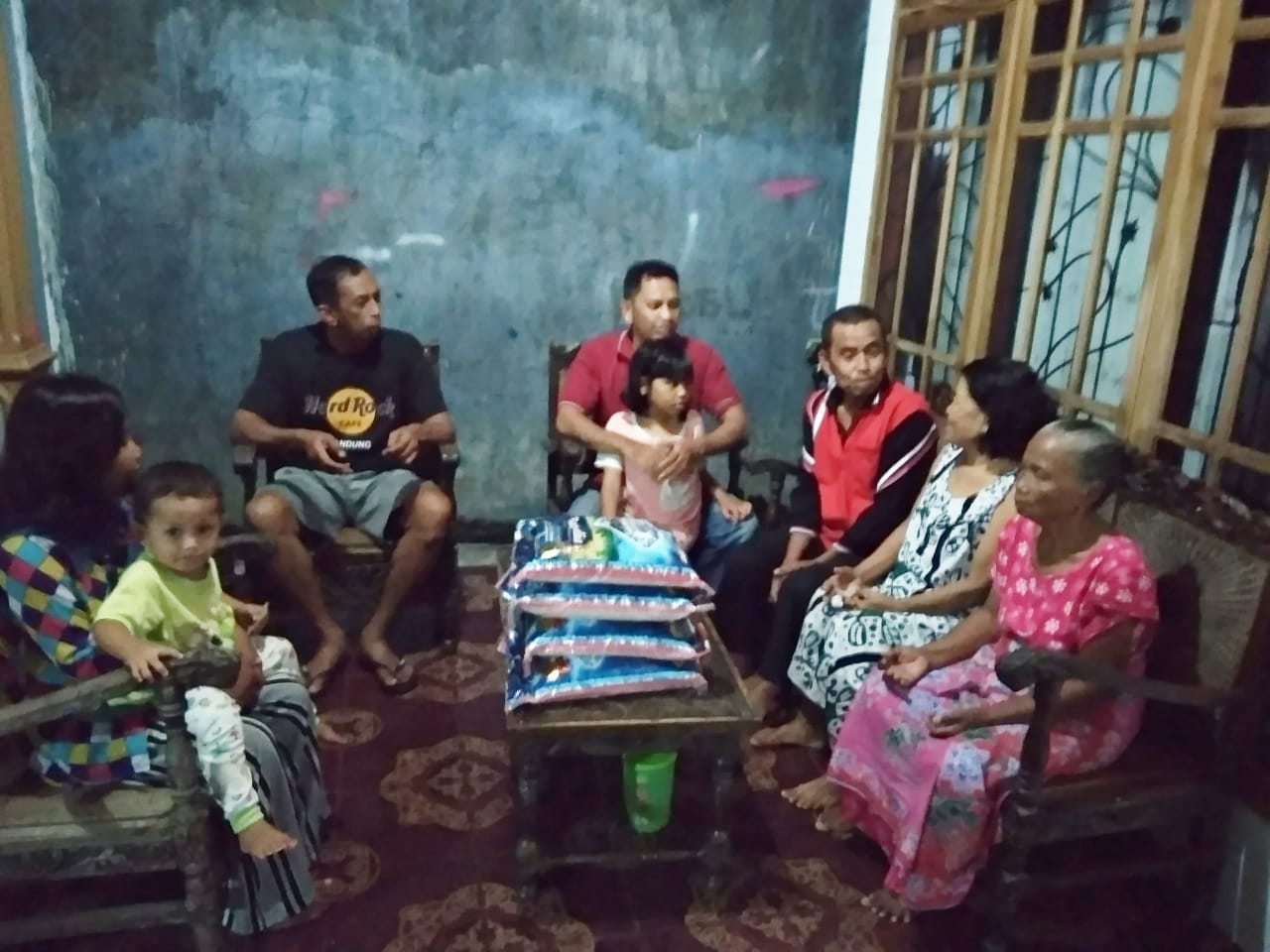 DINAS SOSIAL DINILAI TIDAK PEDULI DENGAN PENGUNGSI  GEMPA BUMI ,  TSUNAMI DAN LIKUIFAKSI  PASIGALA