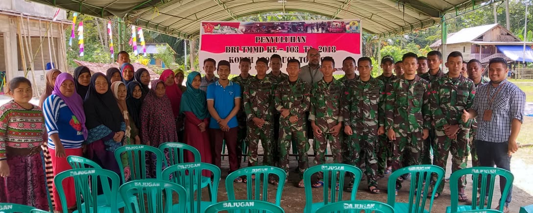SATGAS TMMD KE 103 GANDENG BRI MEMBERIKAN PENYULUHAN SIMPAN PINJAN DI LOKASI TMMD