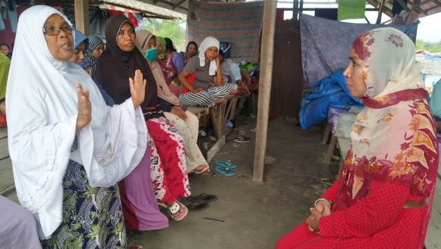 Trauma Pasca Bencana ,Kaum Ibu di Sibalaya Selatan Jalani Terapi Mental