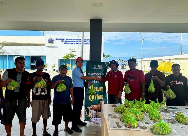 DLU Tebar Kurban untuk Warga Kawasan Pelabuhan